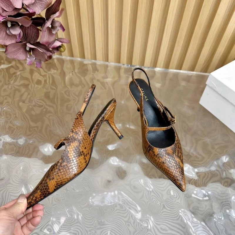 UrbanStyle Chanel Sandals 19112