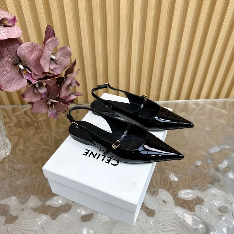 Bold Chanel Sandals 19108