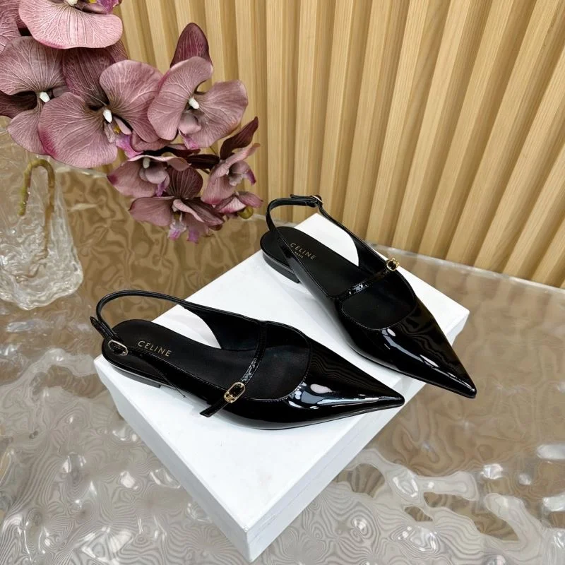 Bold Chanel Sandals 19108