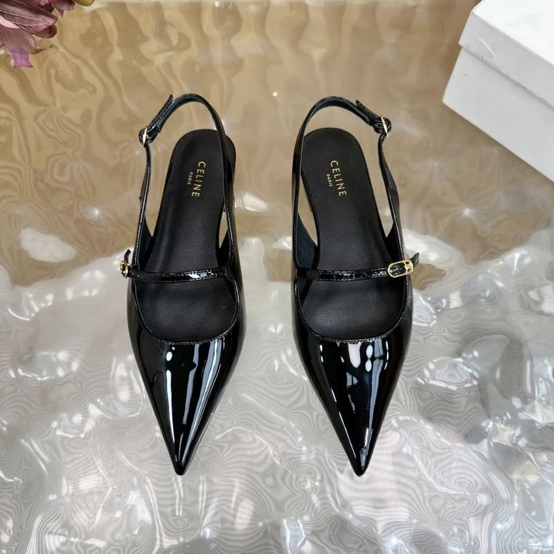 Bold Chanel Sandals 19108