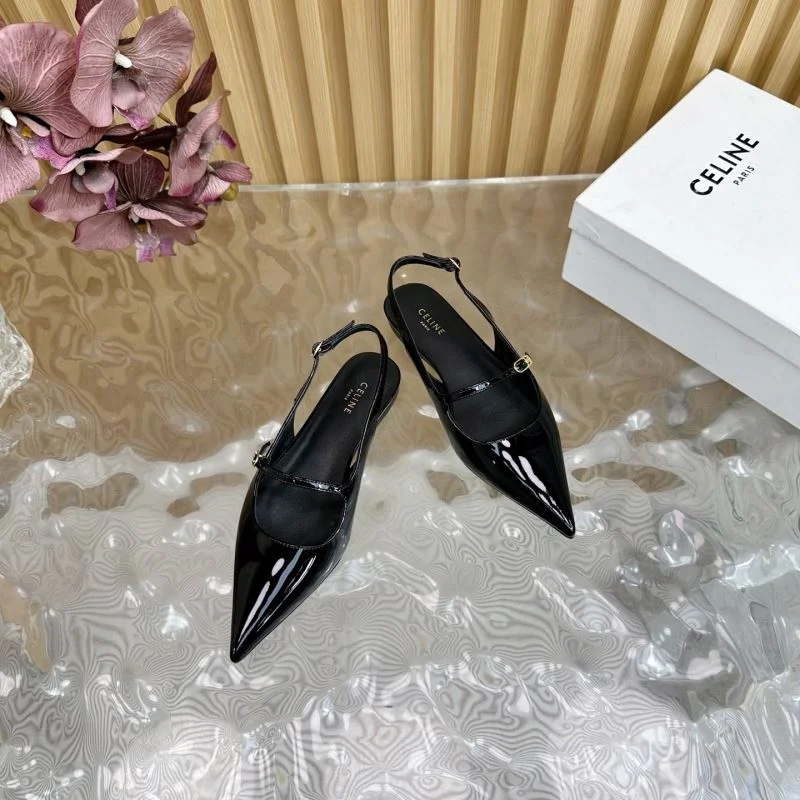 Bold Chanel Sandals 19108