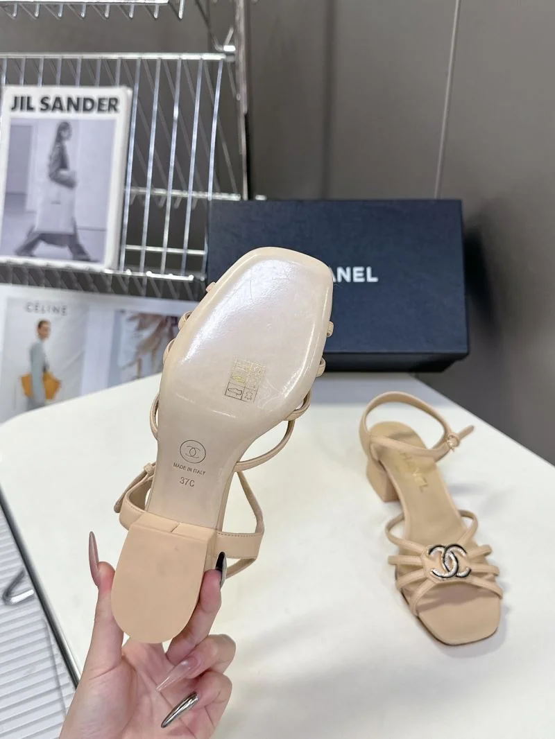 Lightweight Chanel Sandals 19090