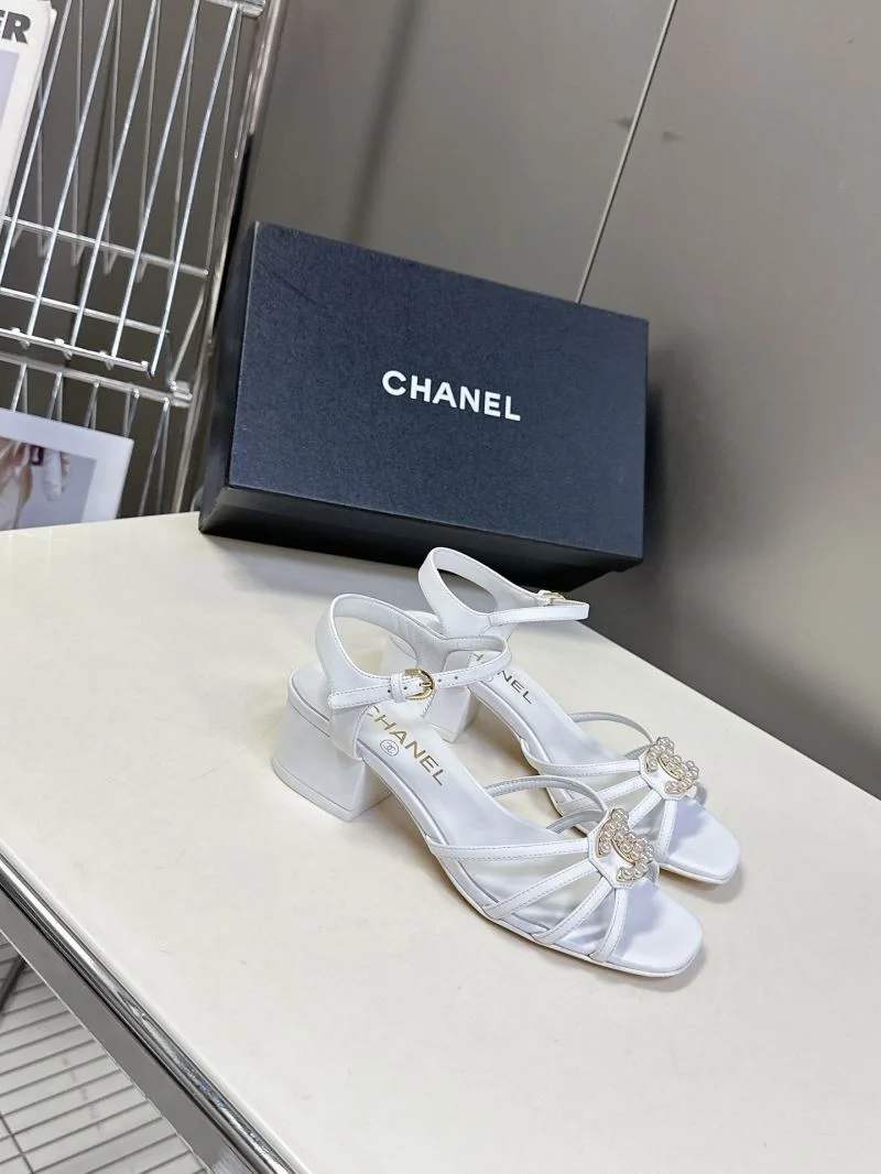 Minimalist Chanel Sandals 19088