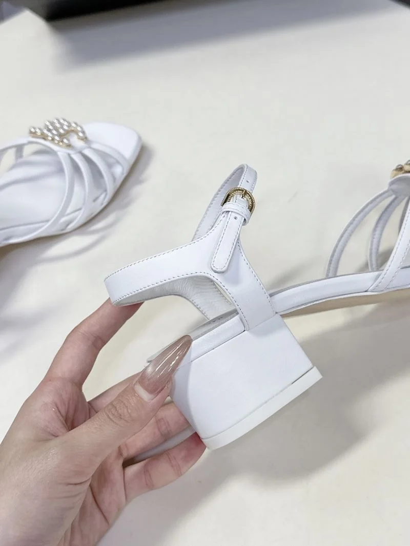 Minimalist Chanel Sandals 19088
