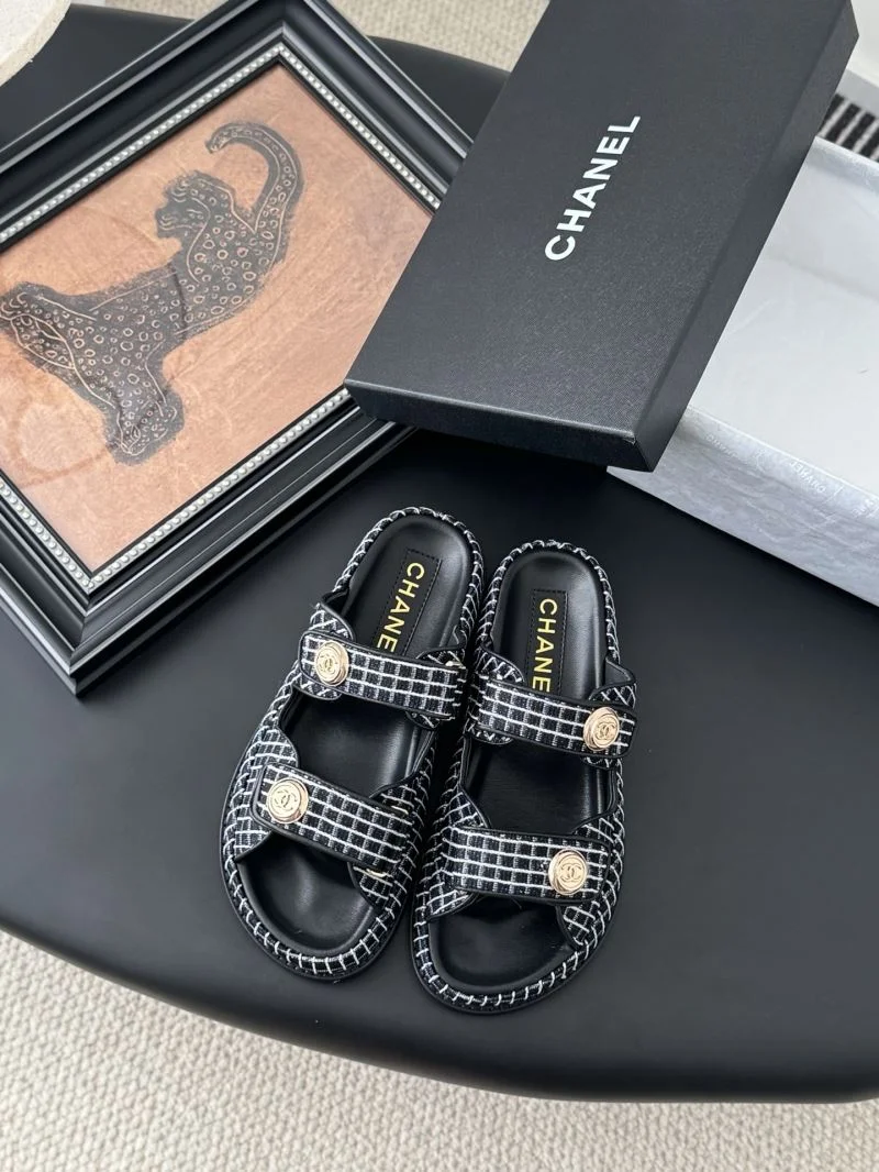 Chanel Sandals Chic 19136