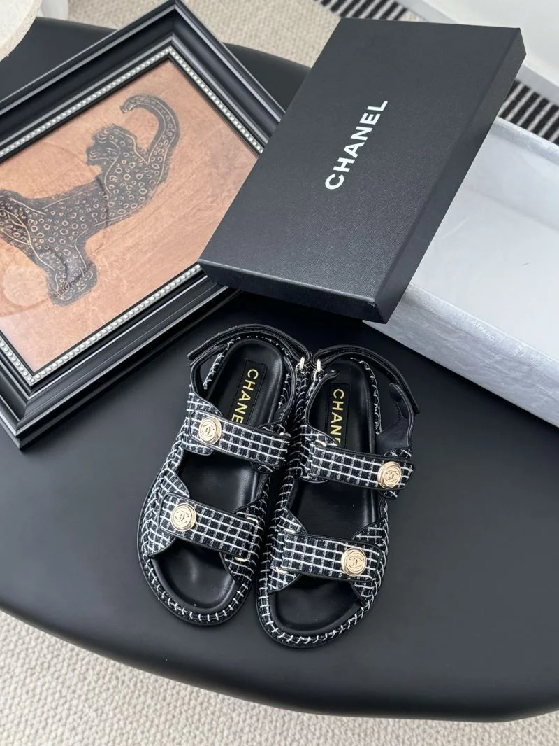 Versatile Chanel Sandals 19089