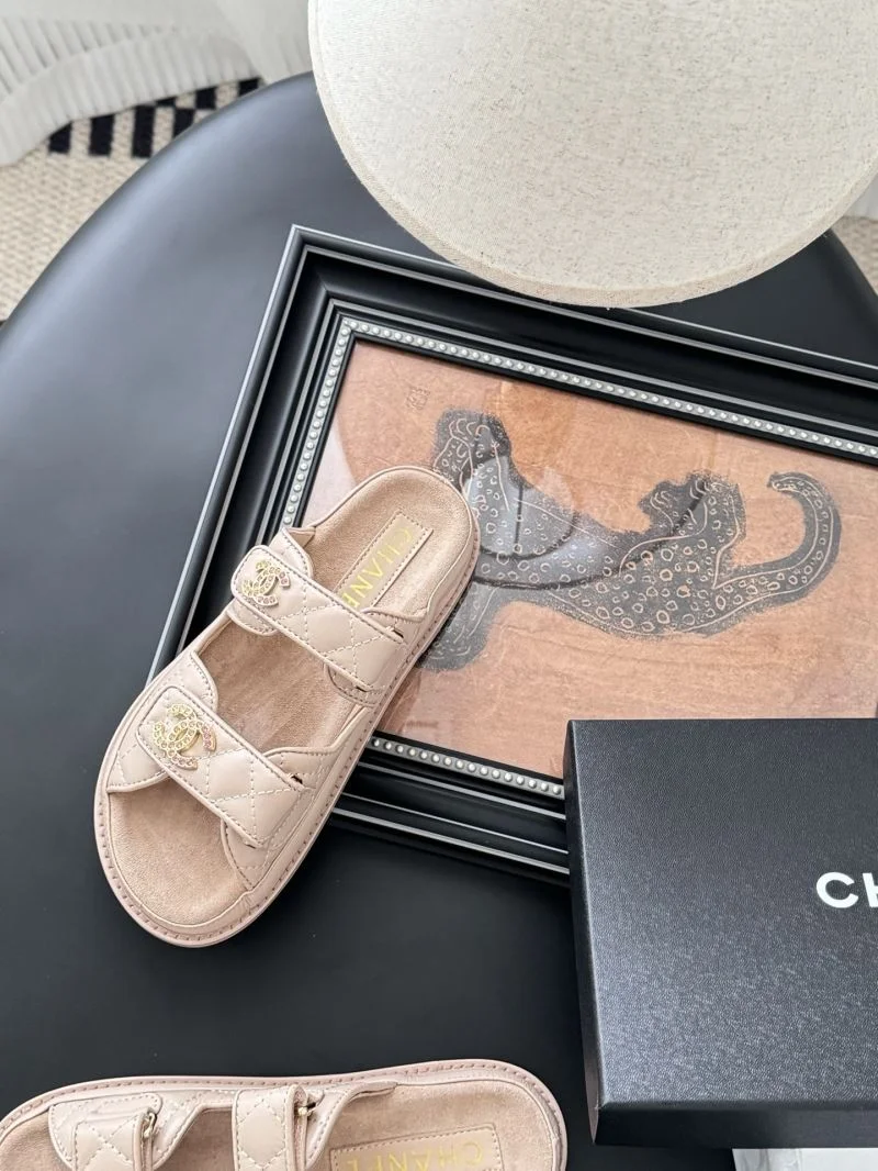 Chanel Sandals WellDesigned 19069
