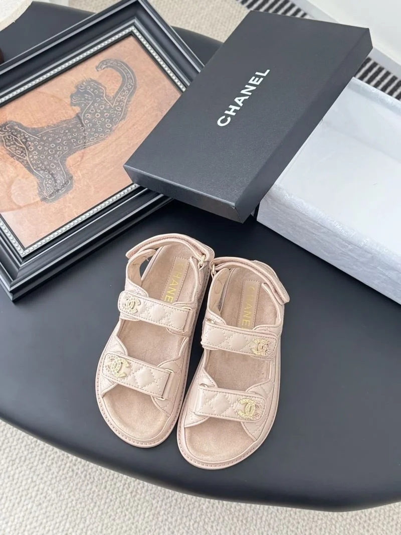 Resilient Chanel Sandals 19074
