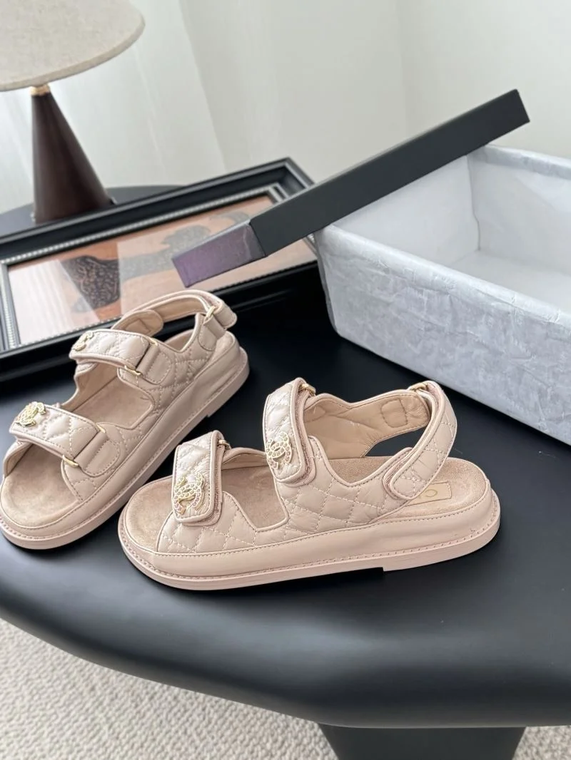 Resilient Chanel Sandals 19074