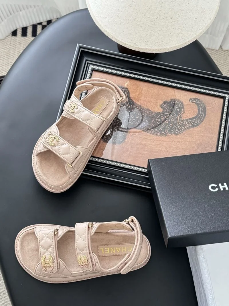Resilient Chanel Sandals 19074
