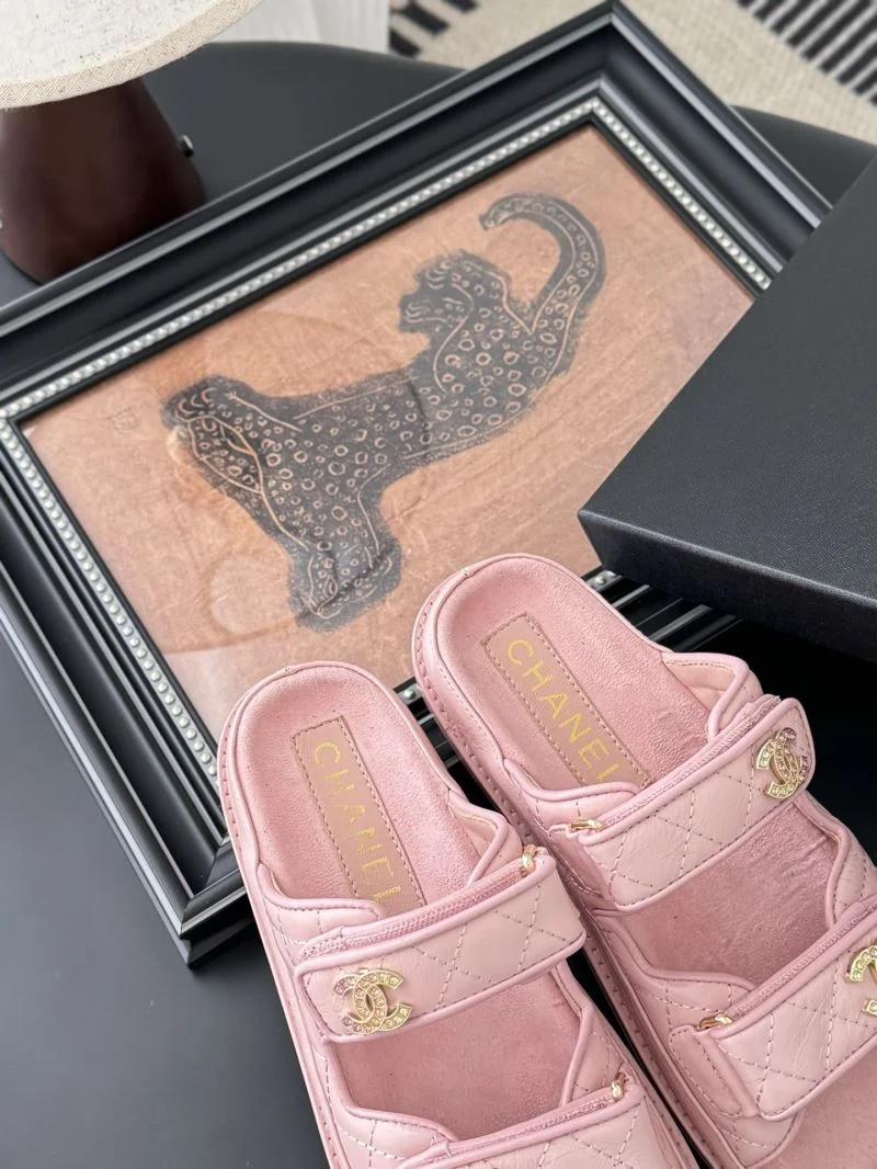 Chanel Sandals Snug 19070
