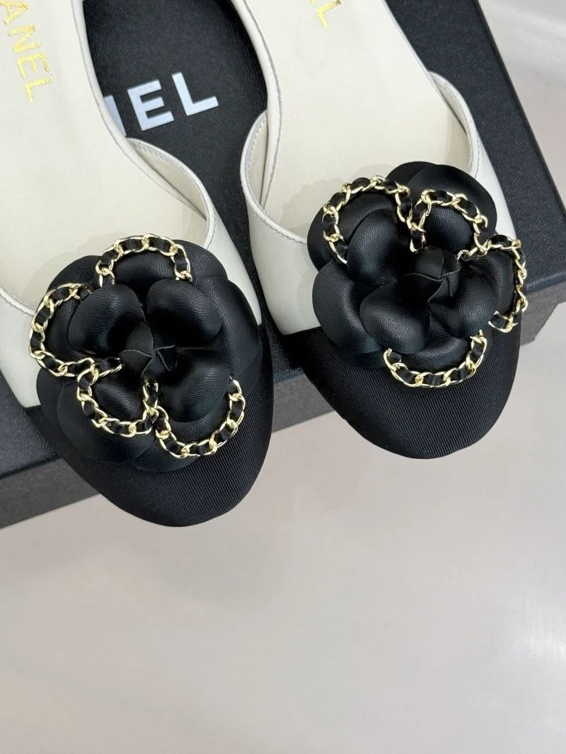Contemporary Chanel Sandals 19064