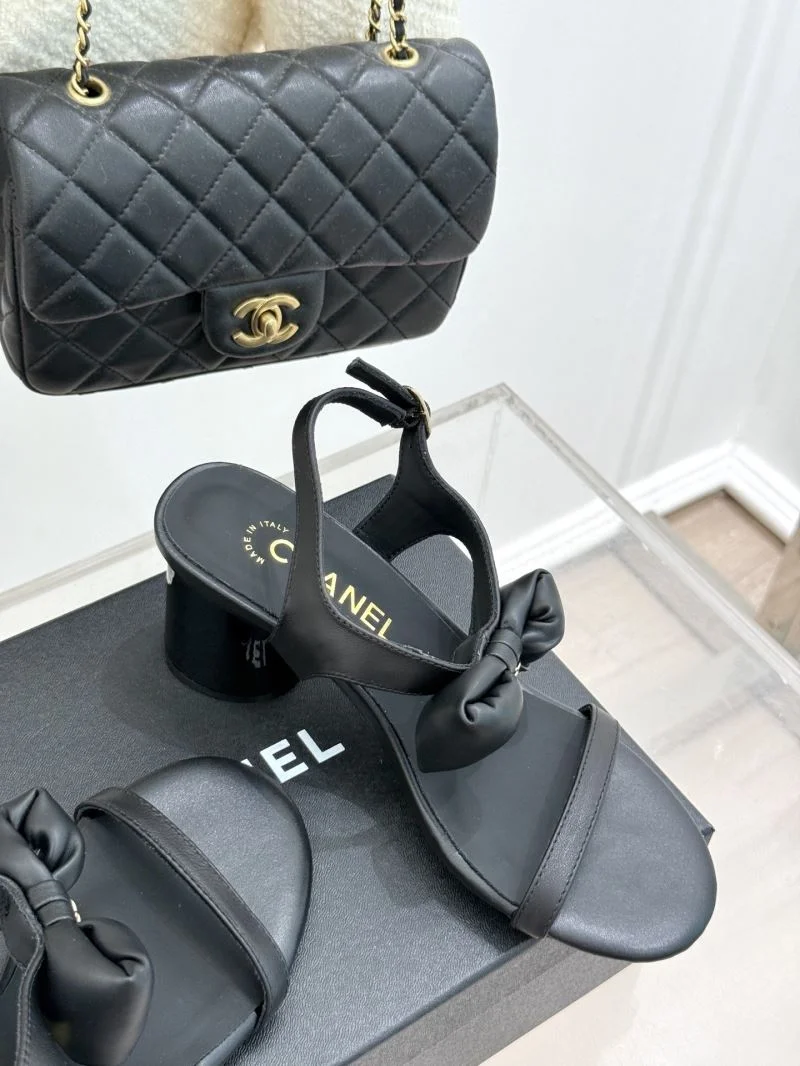 Youthful Chanel Sandals 19109