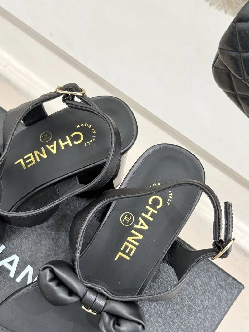 Youthful Chanel Sandals 19109