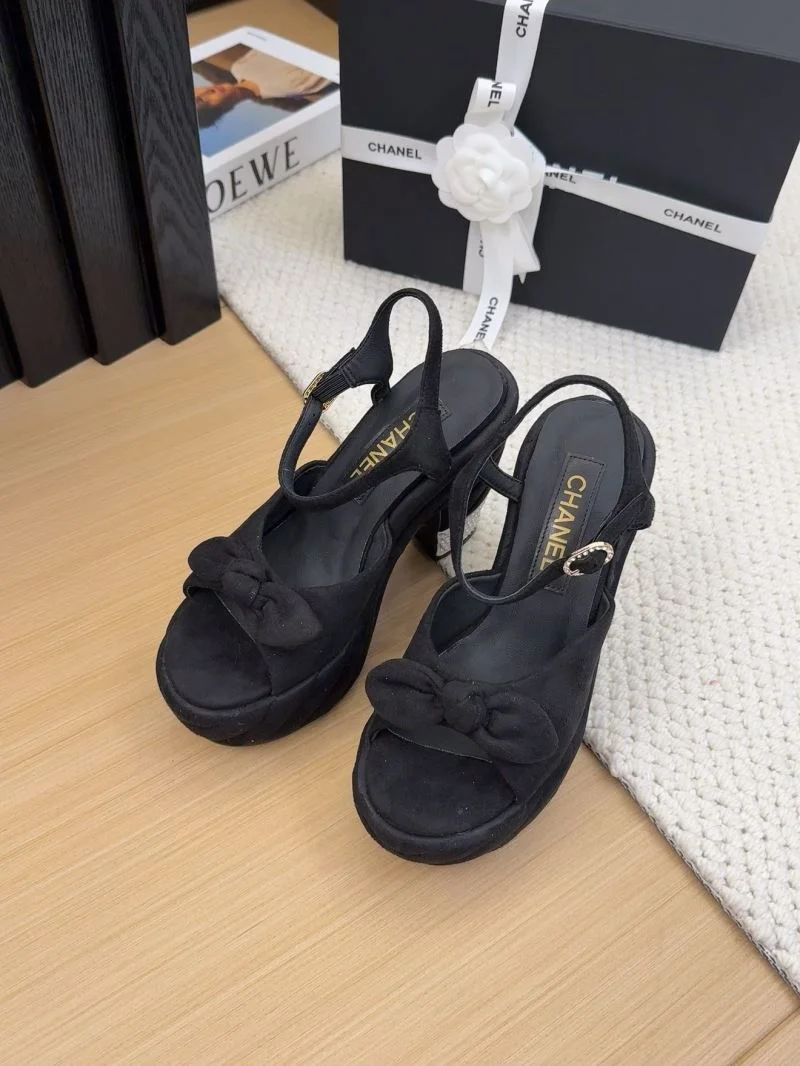 Functional Chanel Sandals 19095
