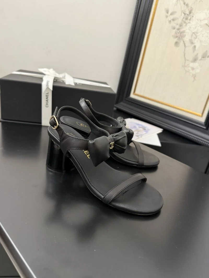 Classic Chanel Sandals 19041