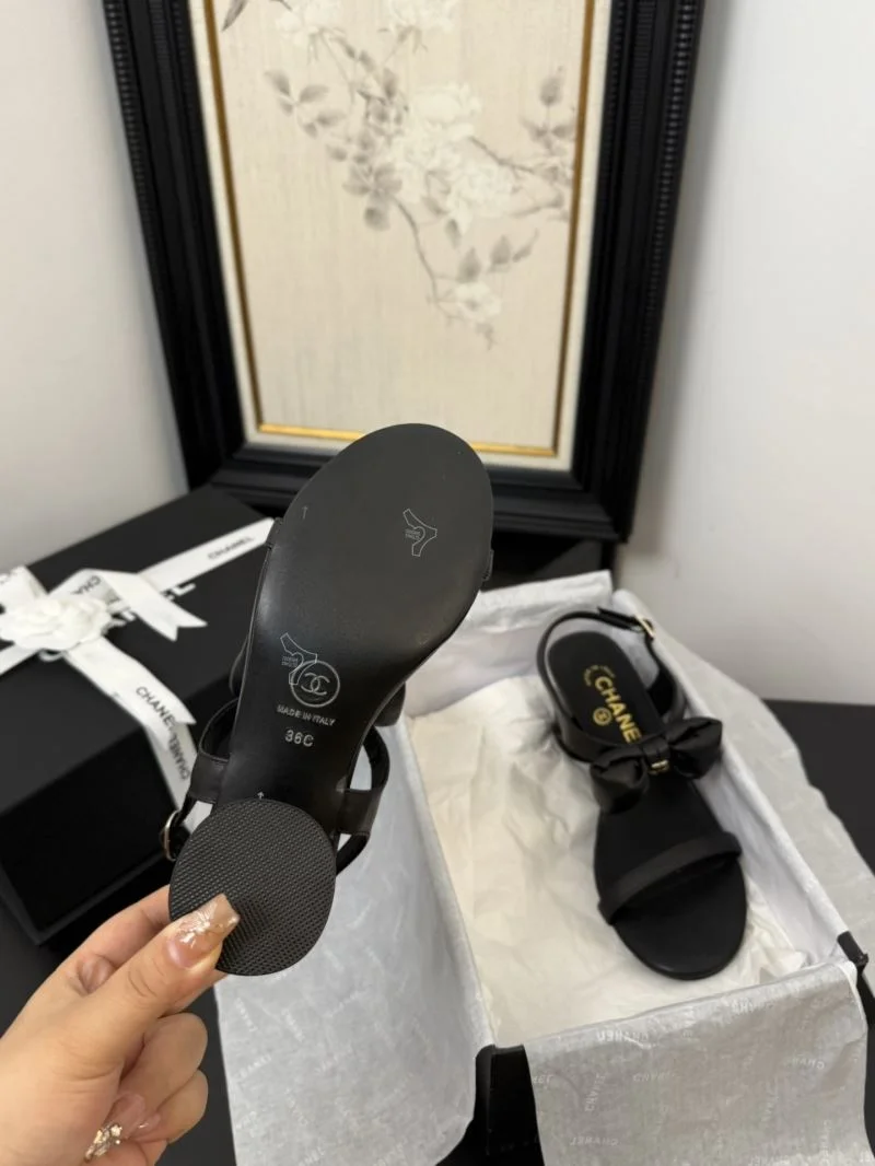 Classic Chanel Sandals 19041