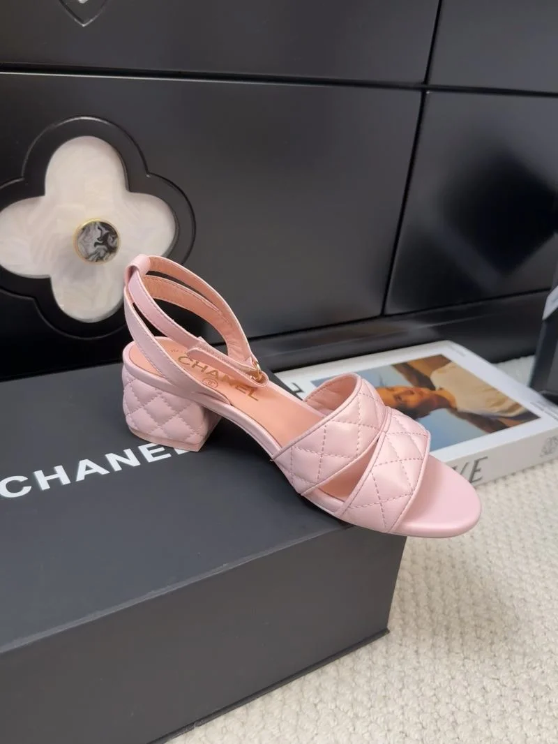 Sleek Chanel Sandals 19043