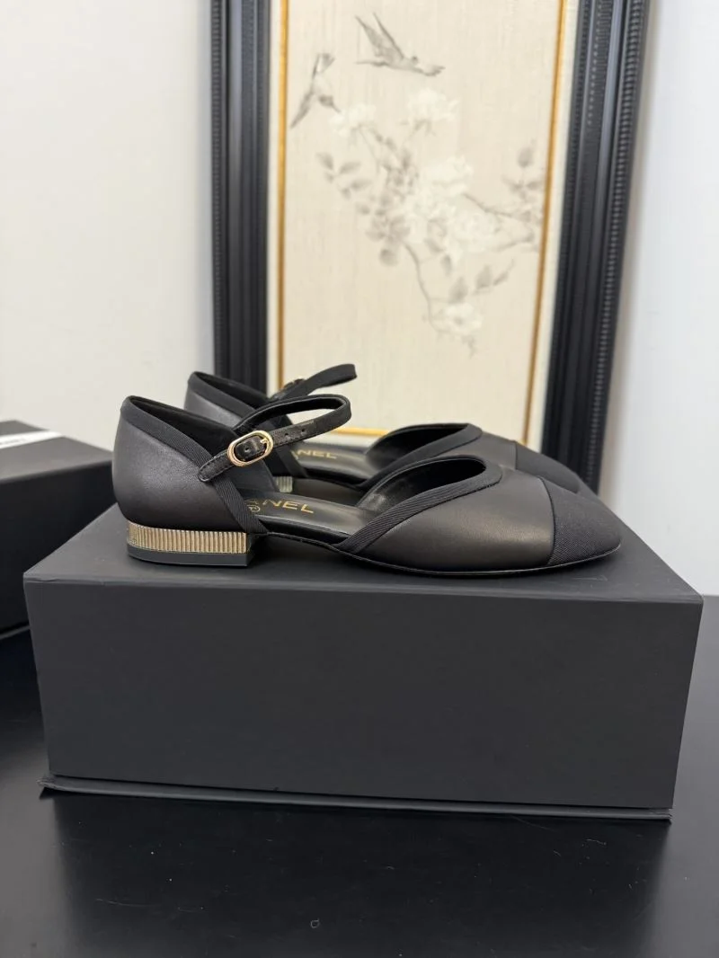 Chanel Sandals WellDesigned 19036
