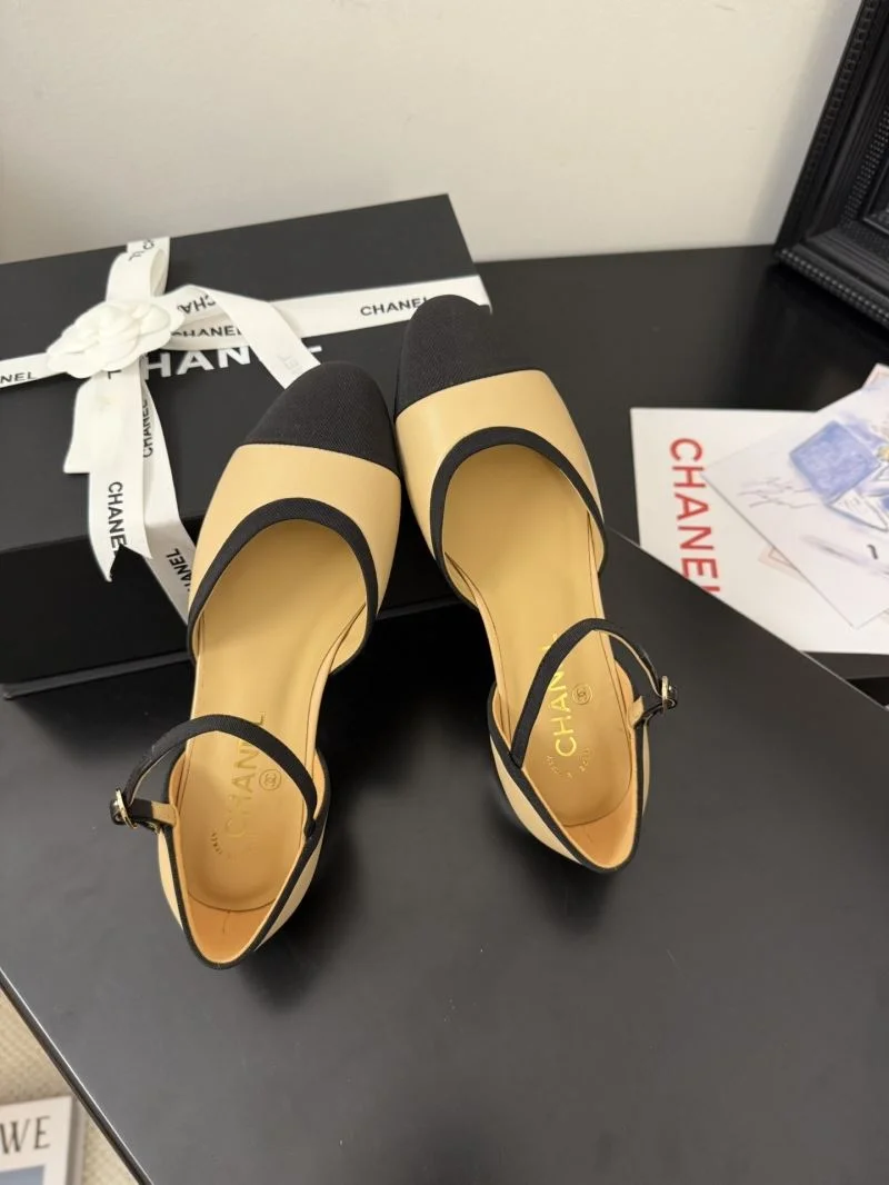 QuickDry Chanel Sandals 19111