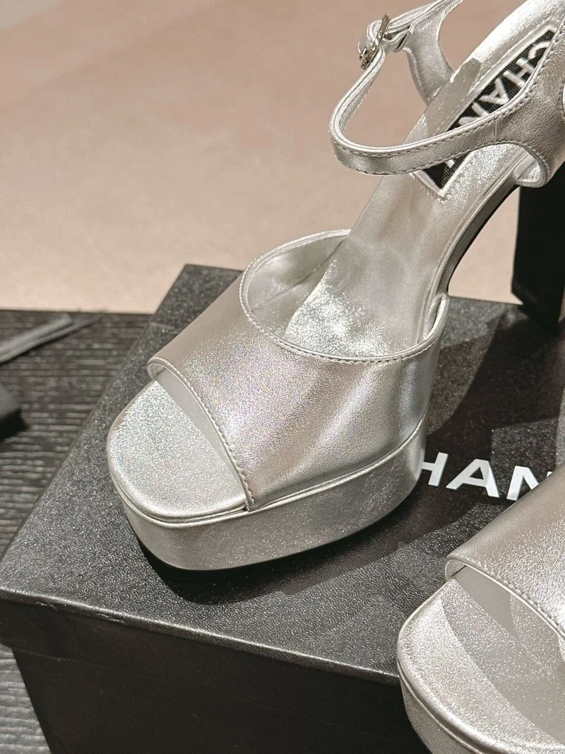 WaterResistant Chanel Sandals 19027