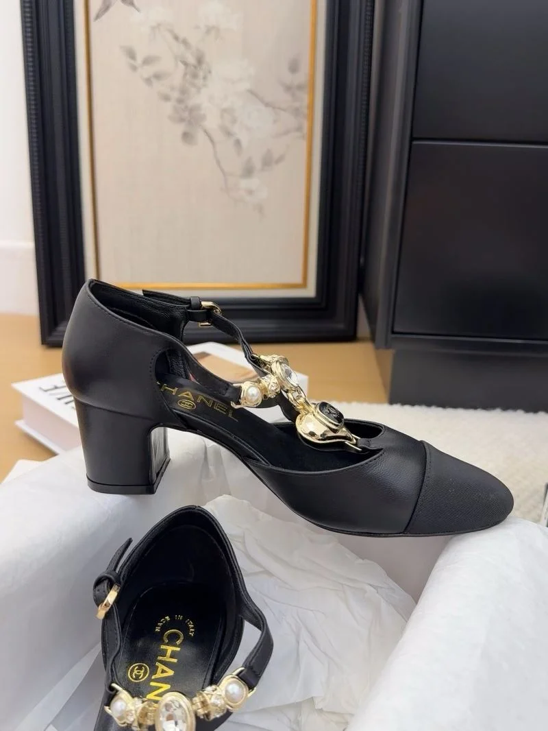 Chanel Sandals WeatherProof 19018