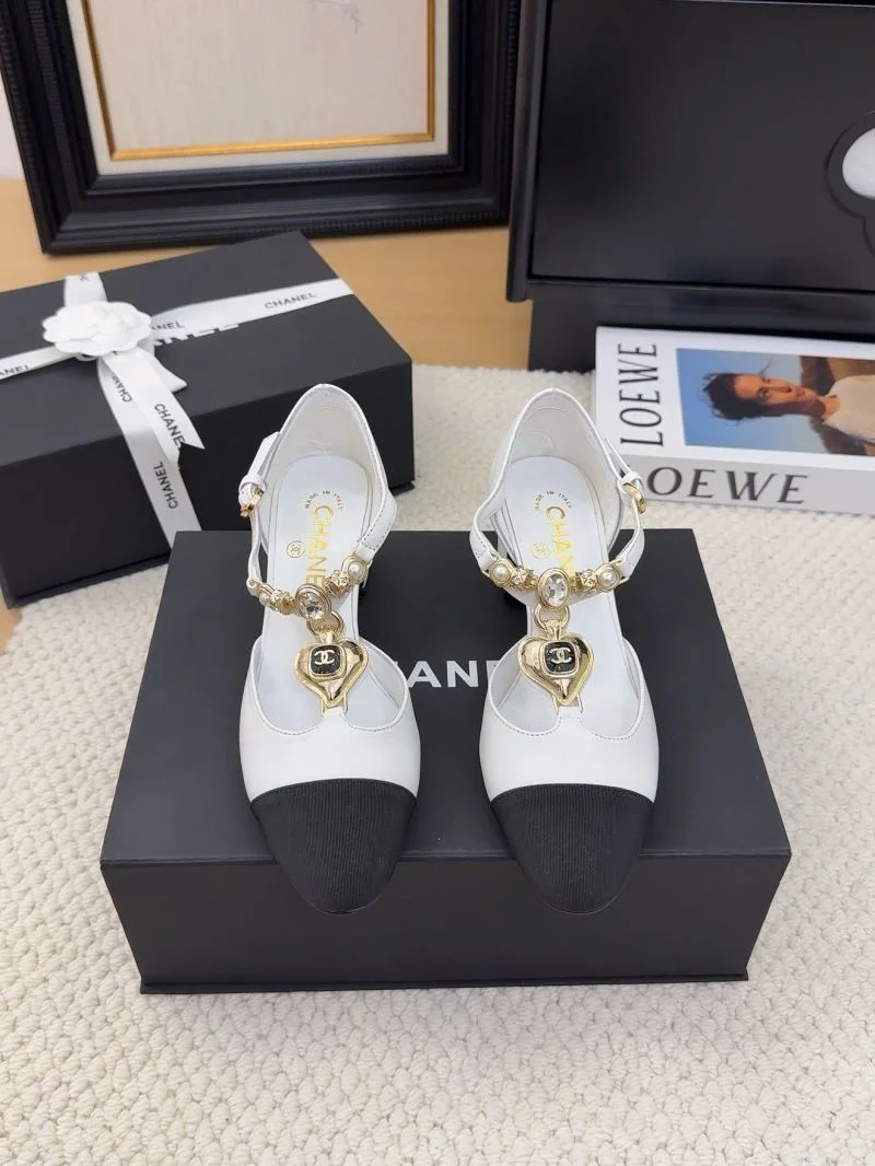 ModernLook Chanel Sandals 19010