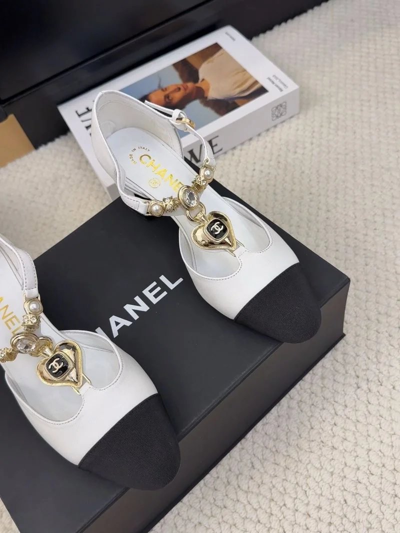 ModernLook Chanel Sandals 19010