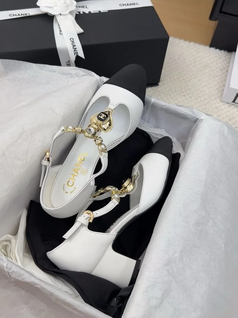 ModernLook Chanel Sandals 19010