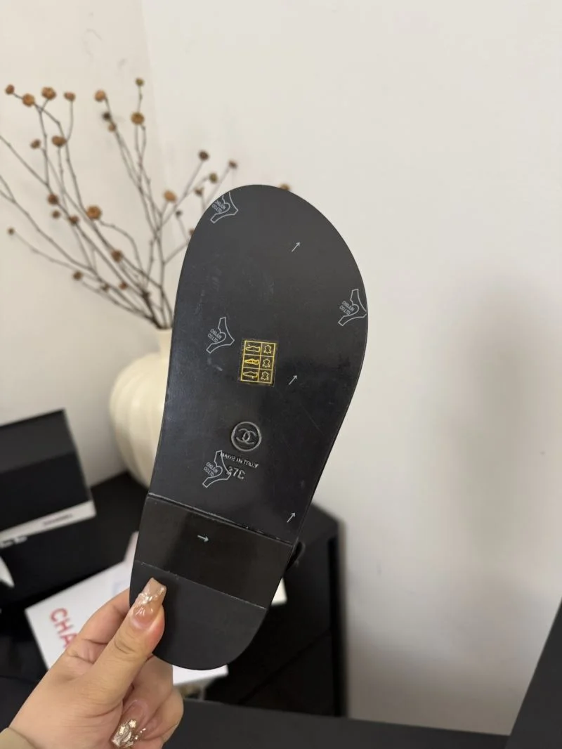 Chanel Sandals Thermal 19004