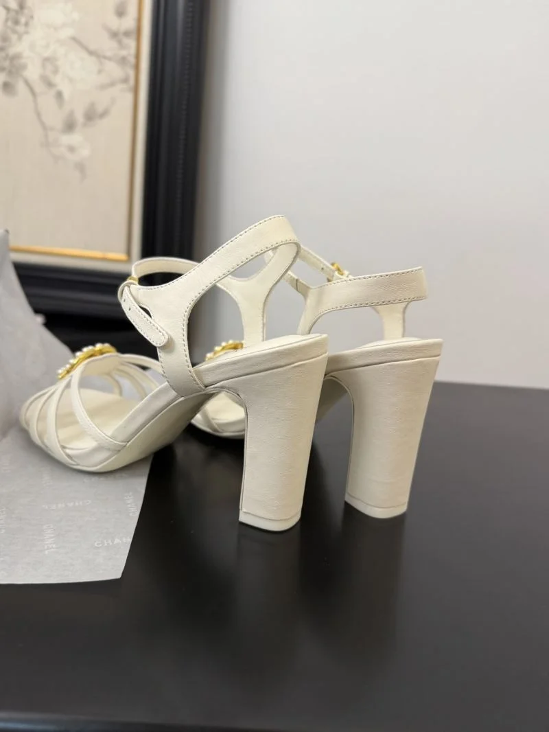 Bold Chanel Sandals 18994