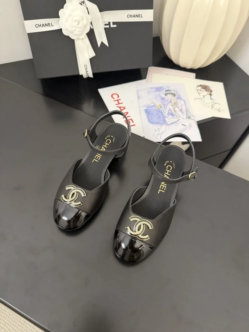 Breathable Chanel Sandals 18984