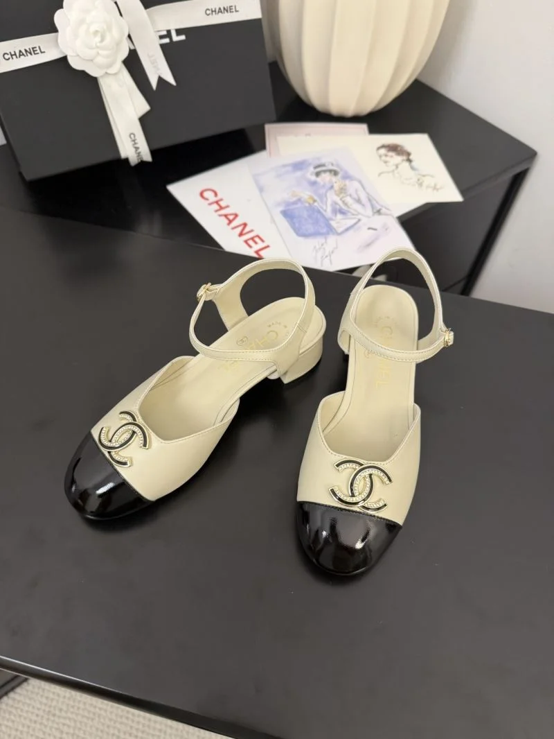 QuickDry Chanel Sandals 18985