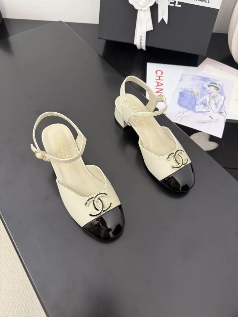 QuickDry Chanel Sandals 18985