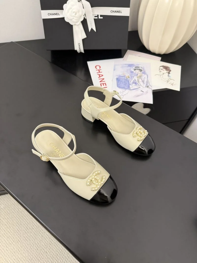 Chanel Sandals TravelReady 18978