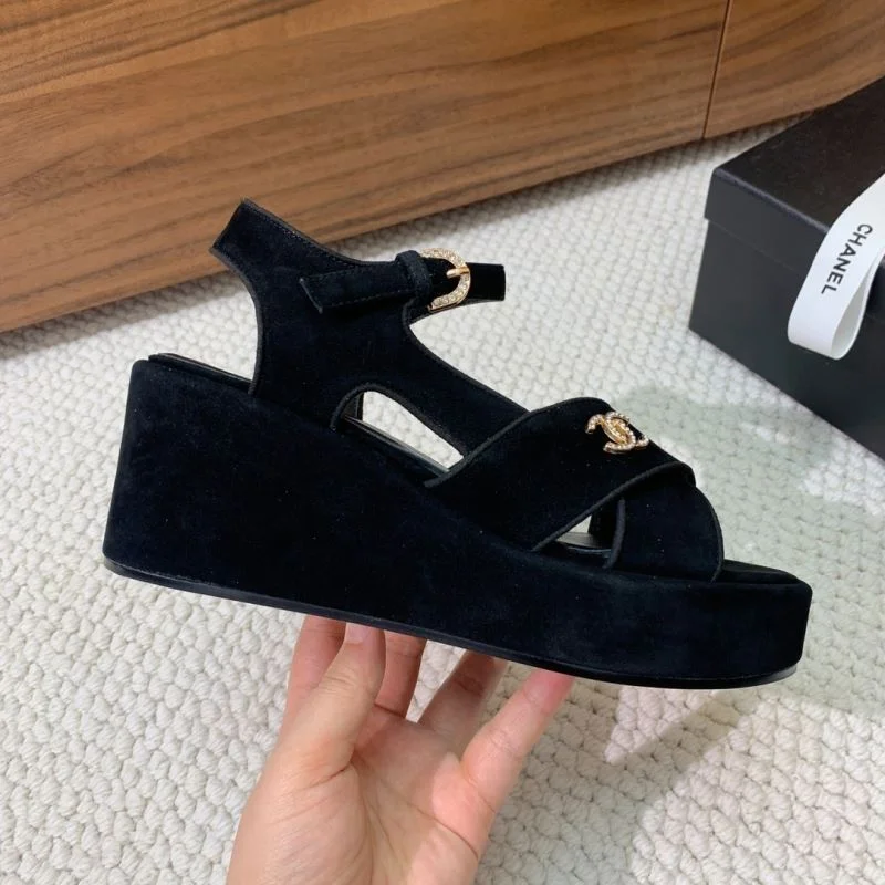 Seasonal Chanel Sandals 18974