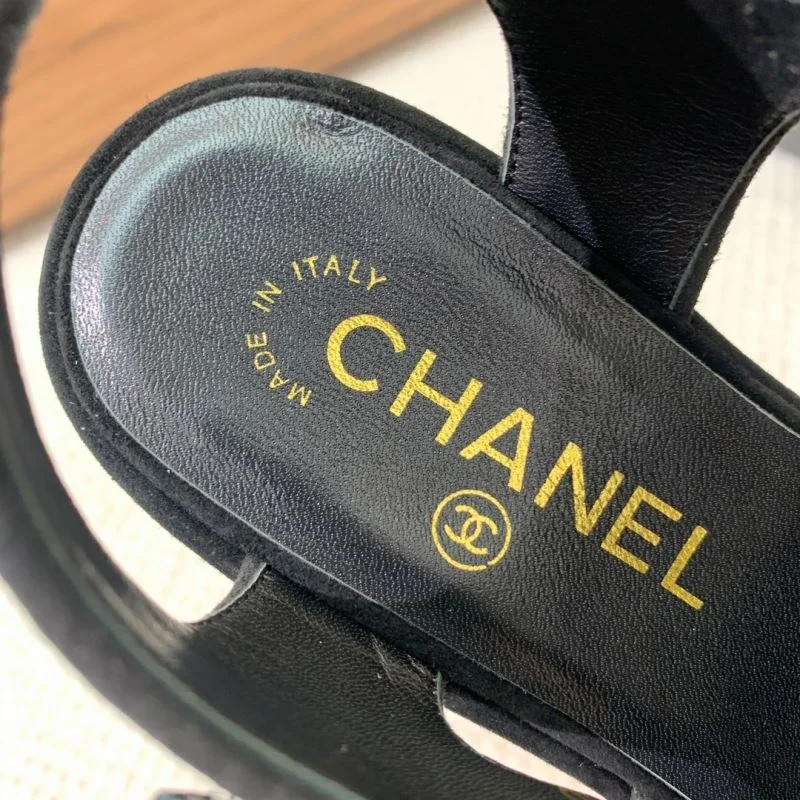 Seasonal Chanel Sandals 18974