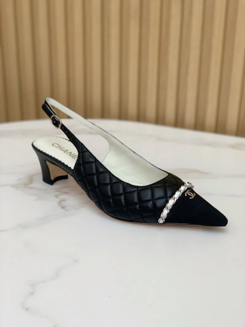 EyeCatching Chanel Sandals 18973