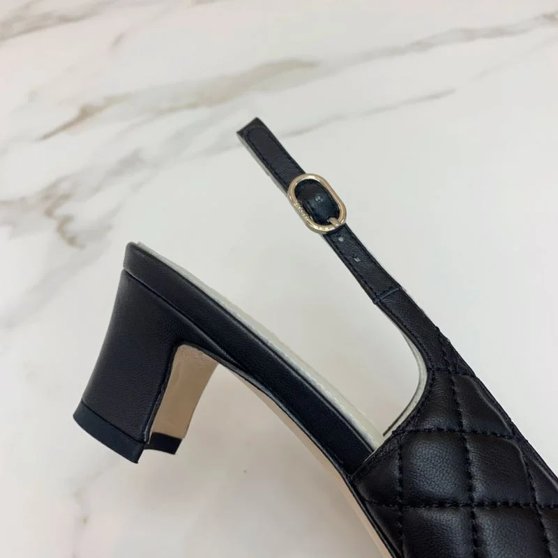 EyeCatching Chanel Sandals 18973