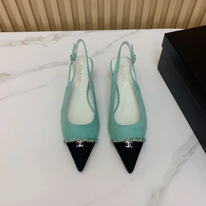 Contemporary Chanel Sandals 18965