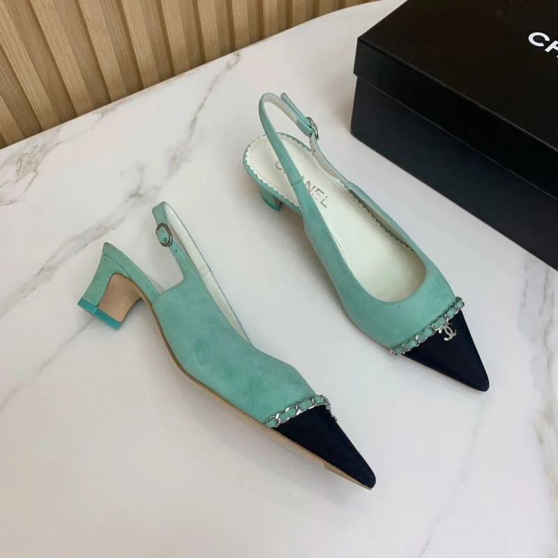 Contemporary Chanel Sandals 18965