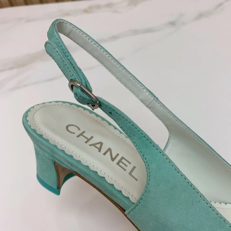 Contemporary Chanel Sandals 18965