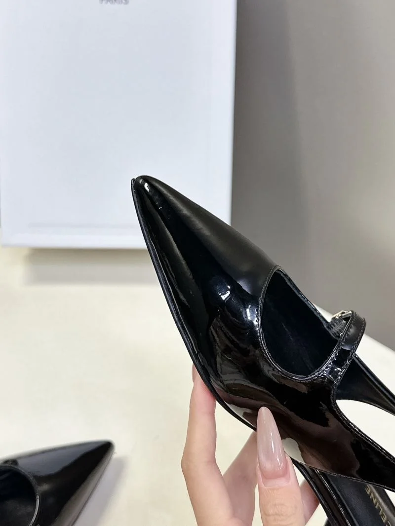 Chanel Sandals WaterResistant 18960