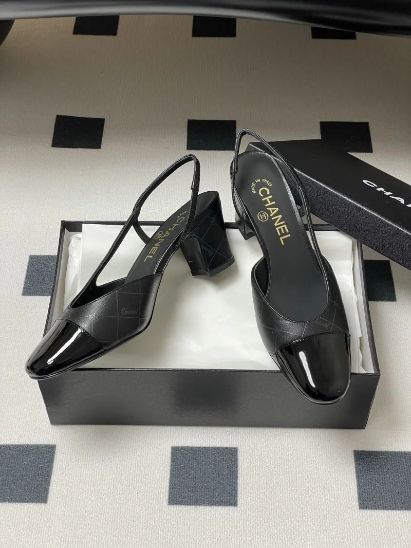 Chanel Sandals Durable 18949