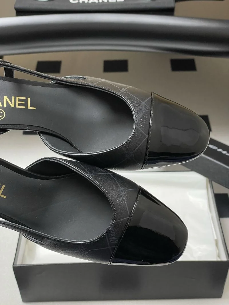 Chanel Sandals Durable 18949