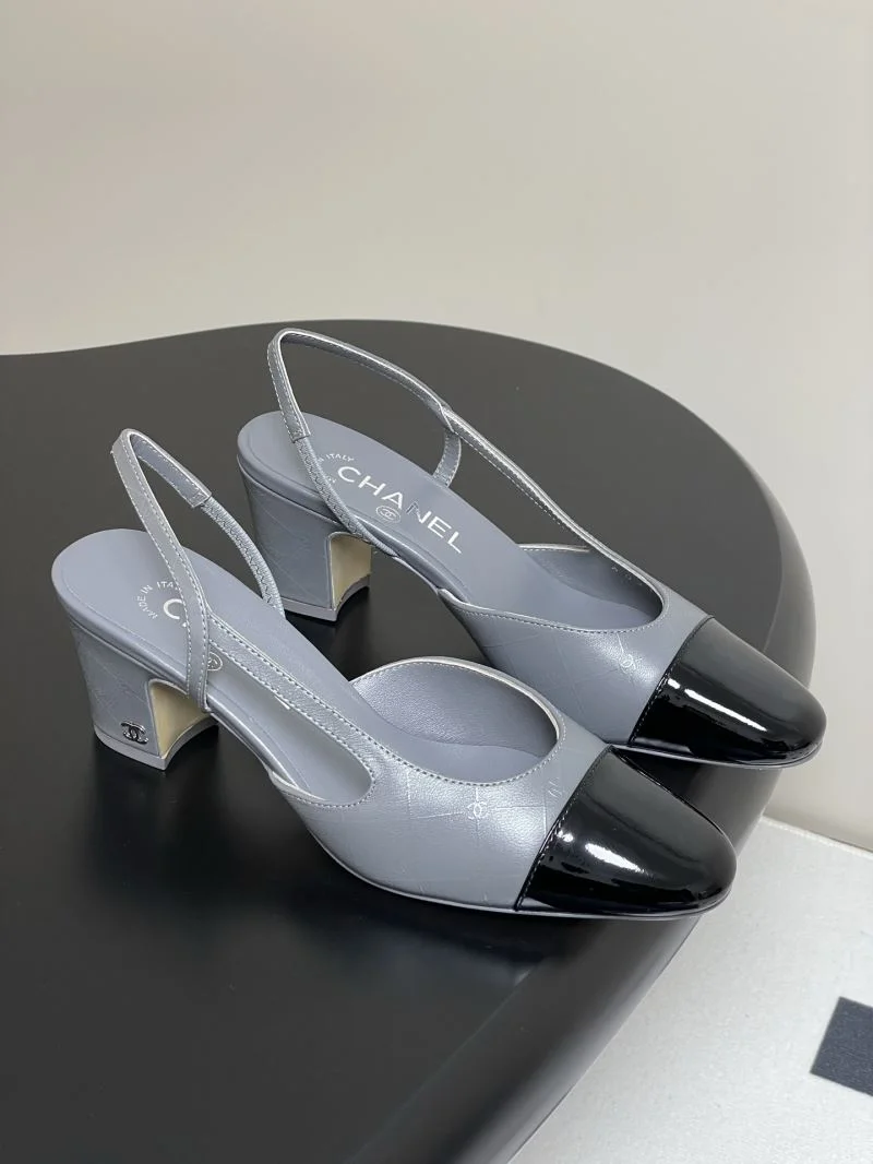 Durable Chanel Sandals 18955