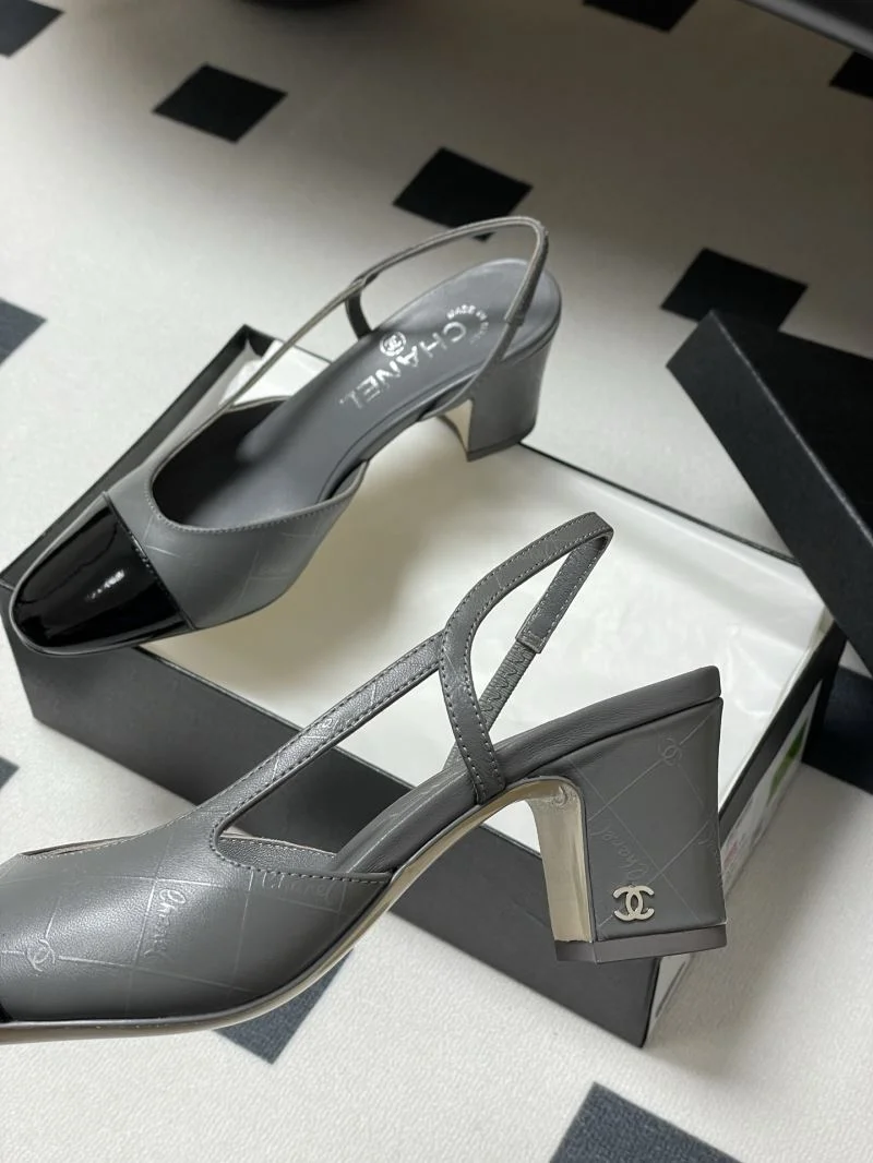 Durable Chanel Sandals 18955