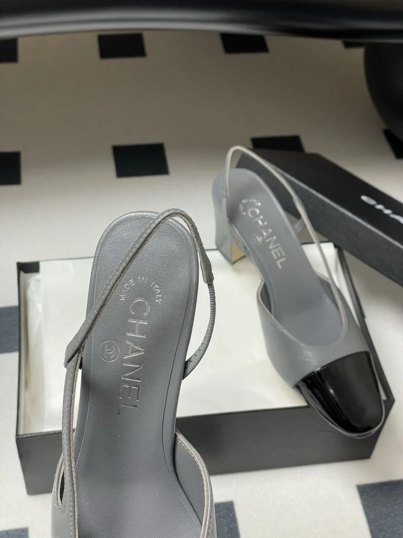 Durable Chanel Sandals 18955