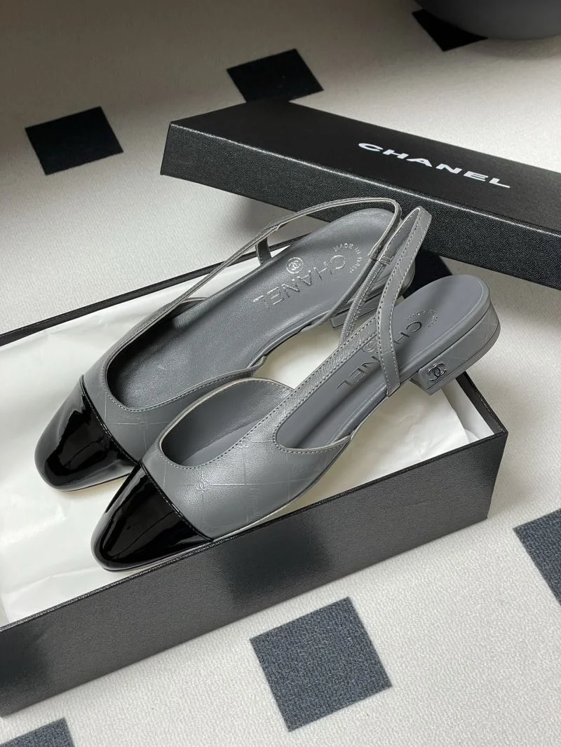Chanel Sandals Breathable 18952
