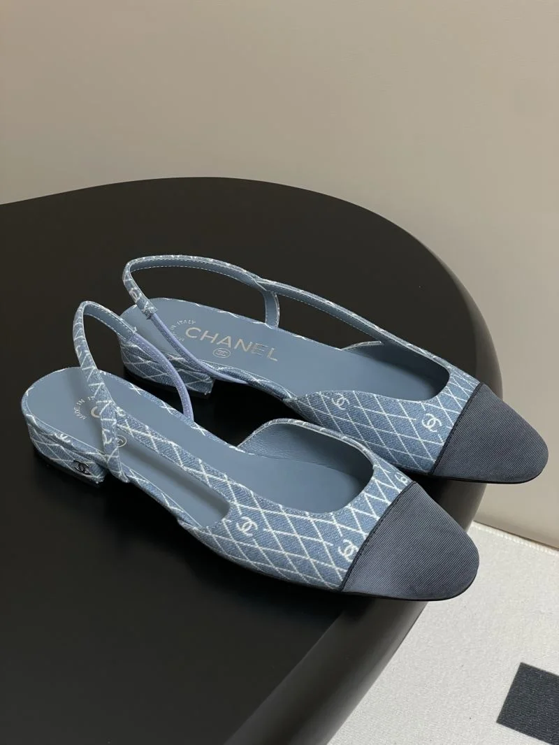 Original Chanel Sandals 18943